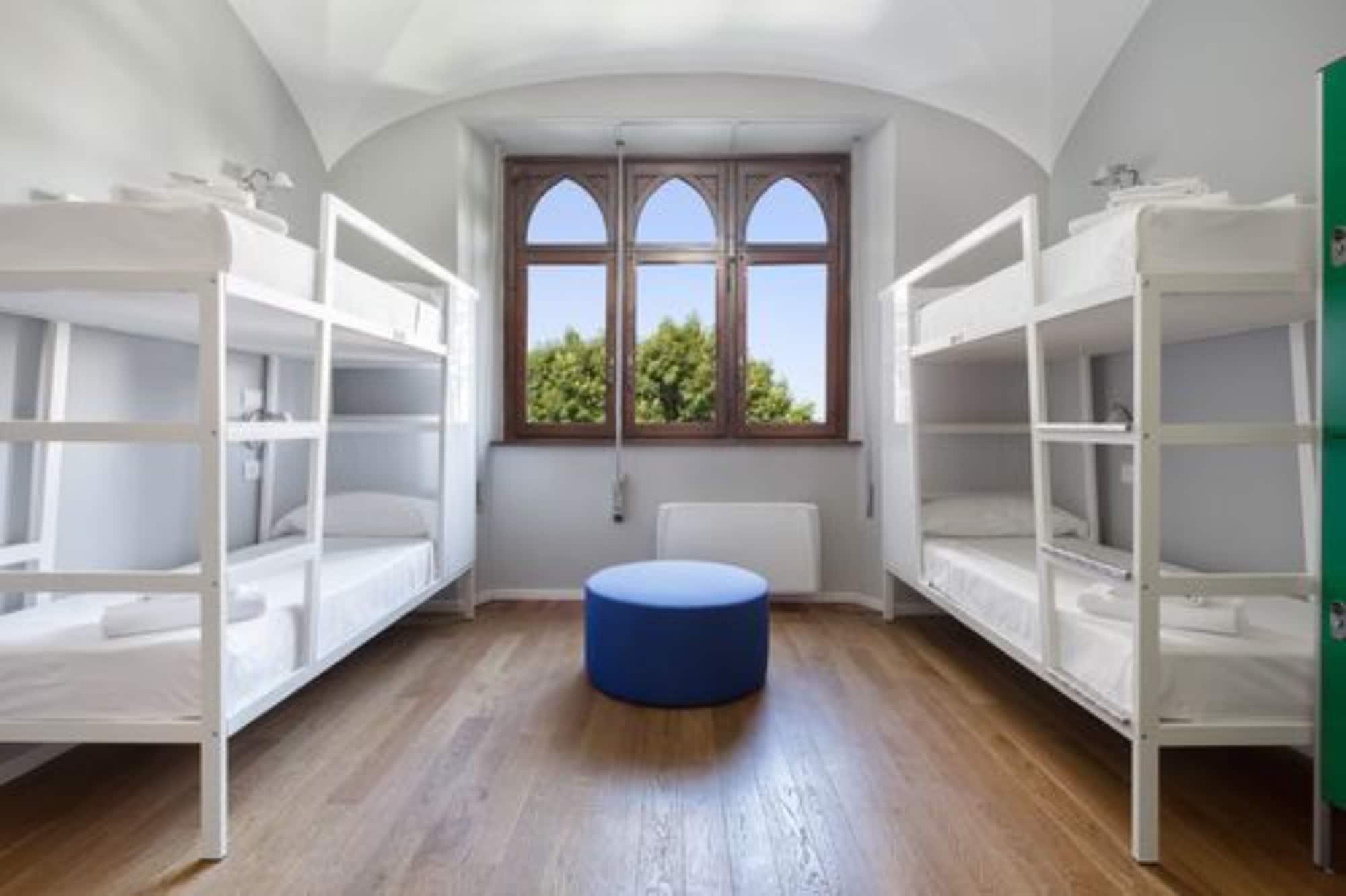 Babila Hostel Milano Ngoại thất bức ảnh
